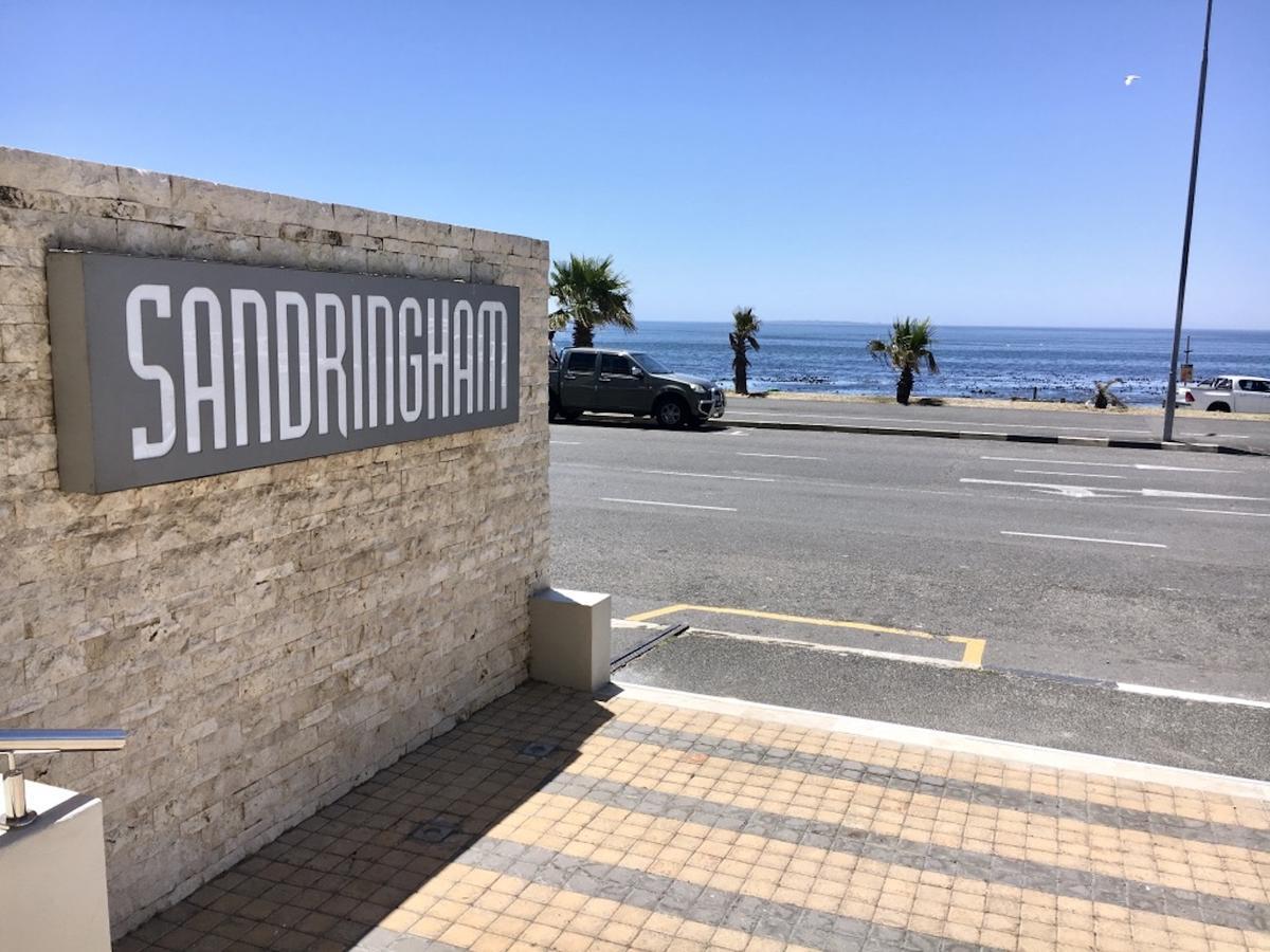 Sandringham Bachelor Beach Road Apartment Bloubergstrand Exterior photo